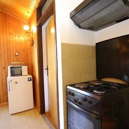 Violetta Apartment *
